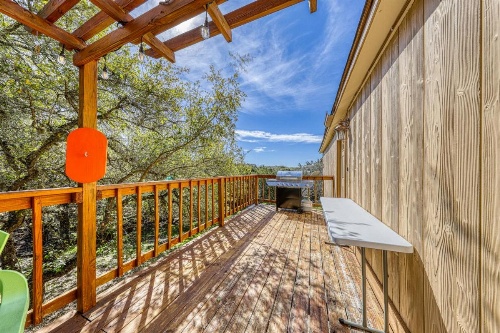 Singing Hills Retreat image 14