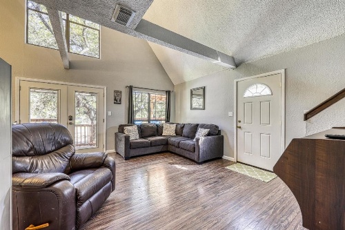 Singing Hills Retreat image 27