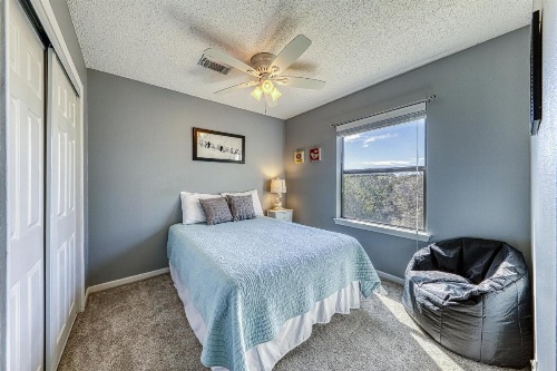 Singing Hills Retreat image 32