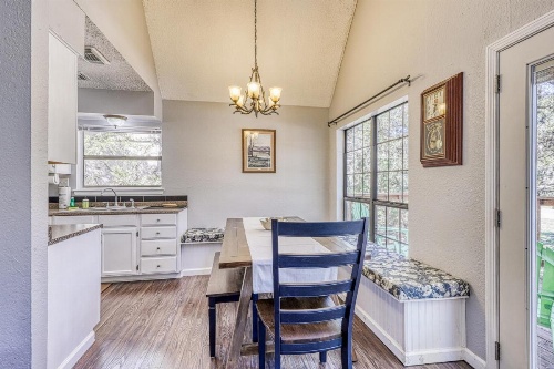 Singing Hills Retreat image 33