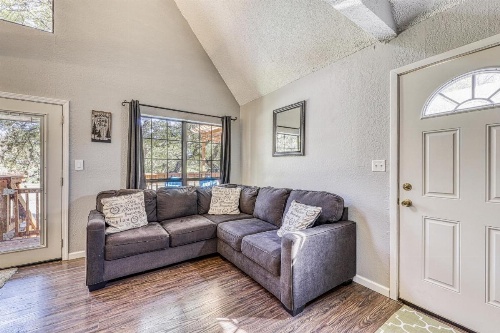 Singing Hills Retreat image 34