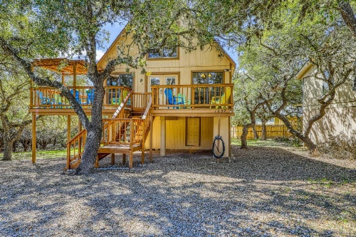 Singing Hills Retreat image 9